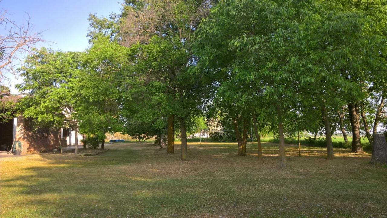 Agriturismo Cipolli E Podo Corte Carlini Mantova Luaran gambar